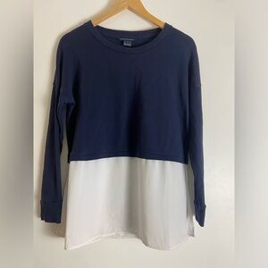 French Connection so soft slits up each side Size medium women’s lite sweater.